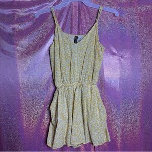 H&M Divided Girls Yellow Flower Floral Spring Summer Casual Shorts Romper